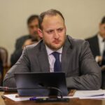 Foto diputado Guzman oficio TGR por cobros CAE