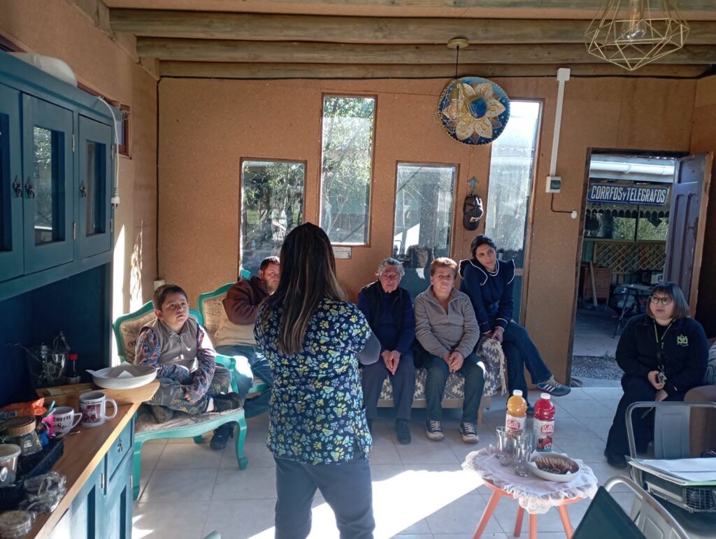 Rauco acerca la salud a las comunidades rurales mediante jornada de participación en La Viñilla 1 777478293 1069110068895941 5774979012949377308 n