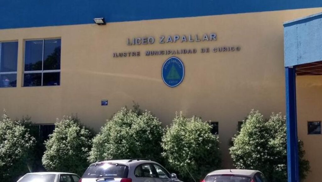 Preocupacion en Curico por nuevo caso de violencia escolar esta vez en el Liceo Zapallar 1 1024x580 1