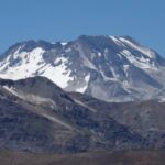 UCM aborda riesgos volcánicos del Maule junto a Sernageomin