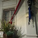 Cámaras municipales permiten detener a sujeto que intentó incendiar decoración en Municipalidad de Molina
