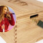 Beyoncé genera críticas por vender una caja de madera de colección por más de $1 millón