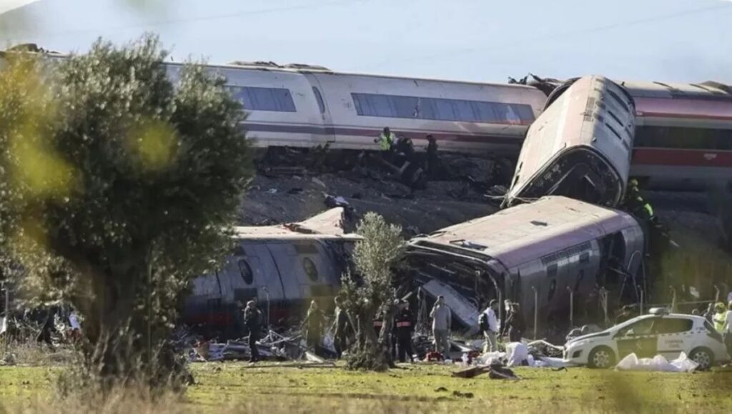 Choque de trenes en España deja 64 muertos y apunta a posibles fallos de coordinación 1 Copia de Video Mediainfo 21