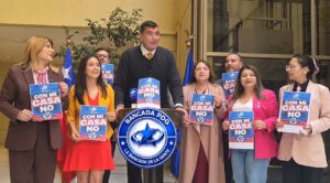 Diputado Patricio Briones y bancada PDG