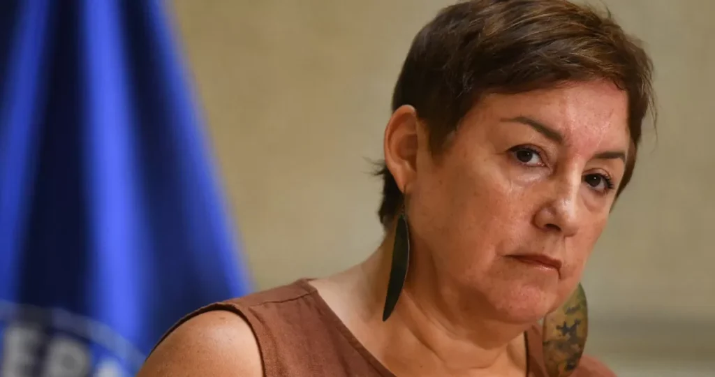 beatriz sanchez fa es deporte nacional del gobierno de kast culpar al gobierno anterior